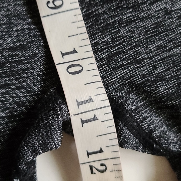 Fabletics seamless leggings size large - Picture 8 of 10